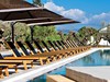 Lehátka u bazénu